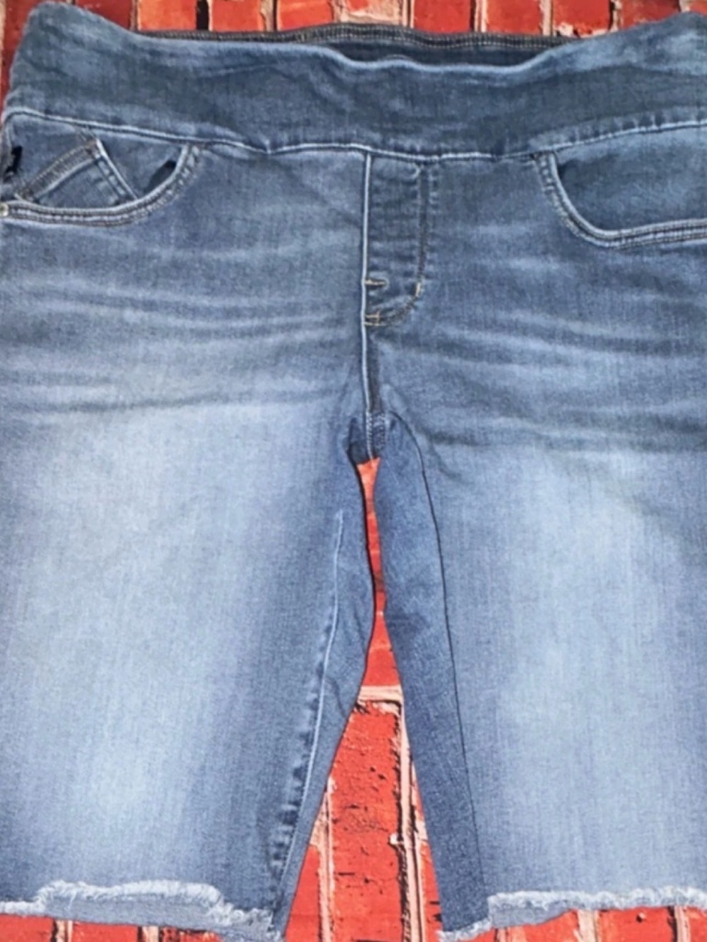 Rock & Republic Fever Pull On Bermuda Denim Shorts Stretch Blue Size 16